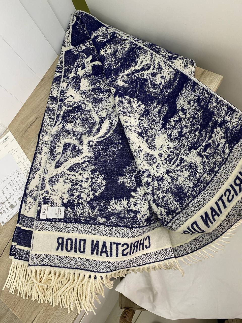 Christian Dior плед BP-26677 премиум Christian Dior плед BP-26677 премиум