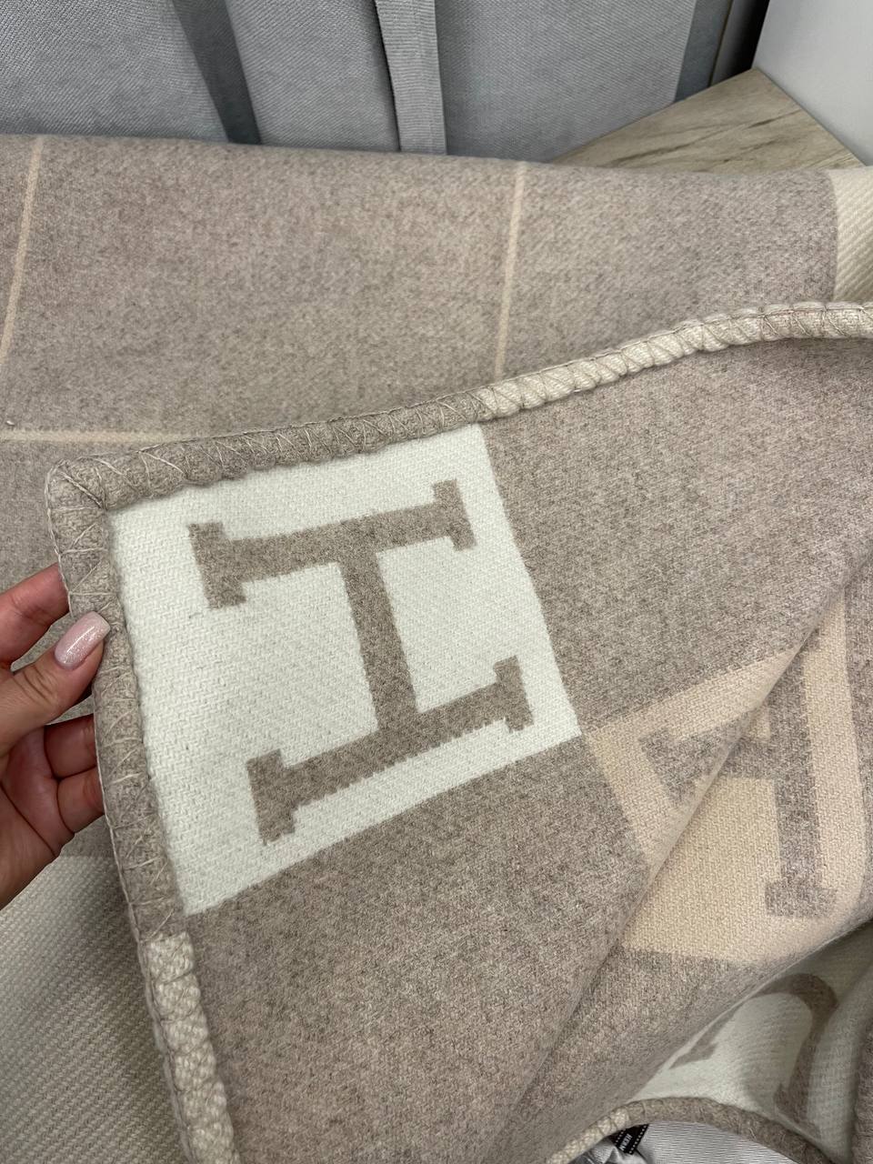 Hermes BP-43366 премиальный плед Hermes BP-43366 премиальный плед