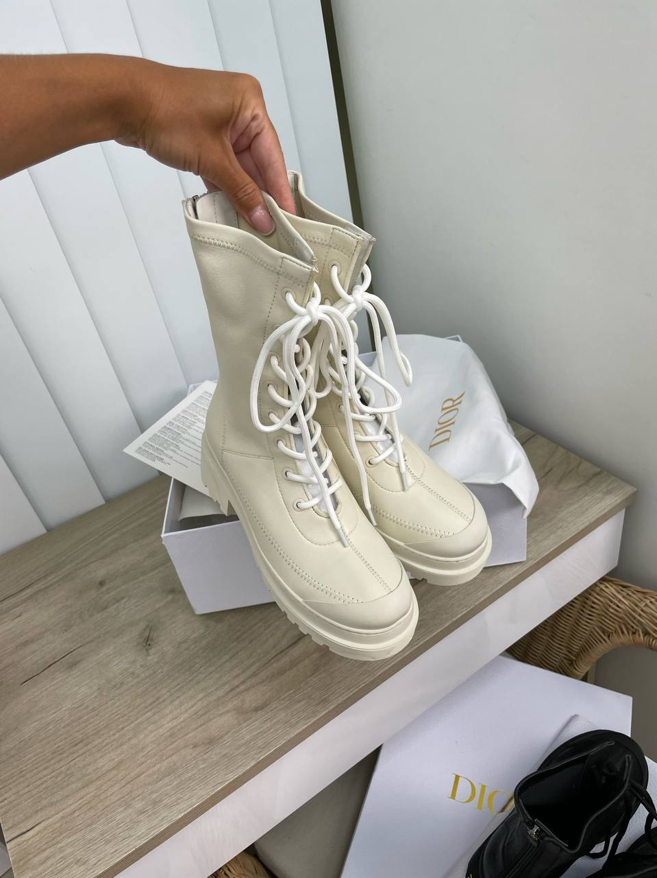 Ботинки премиальные Christian Dior BP-15192 Ботинки премиальные Christian Dior BP-15192