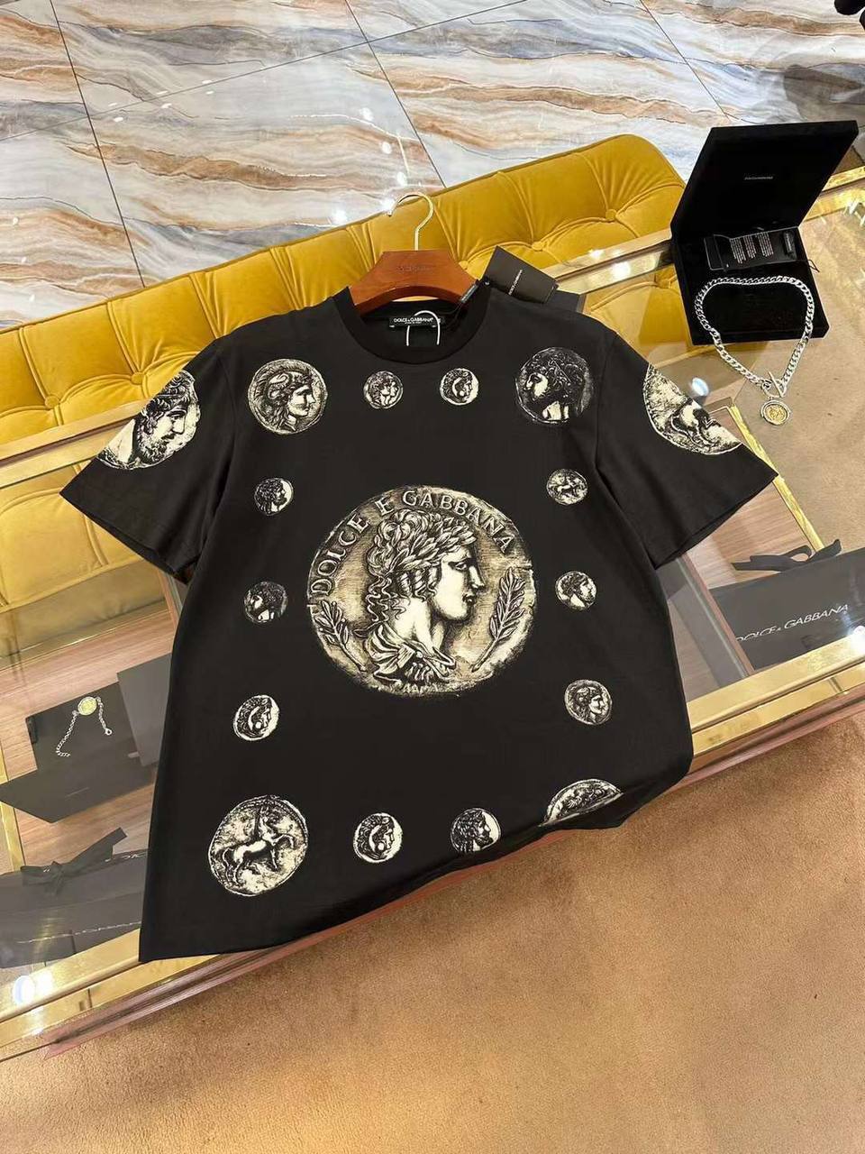 Премиум футболка Dolce & Gabbana BP-40045 Премиум футболка Dolce & Gabbana BP-40045