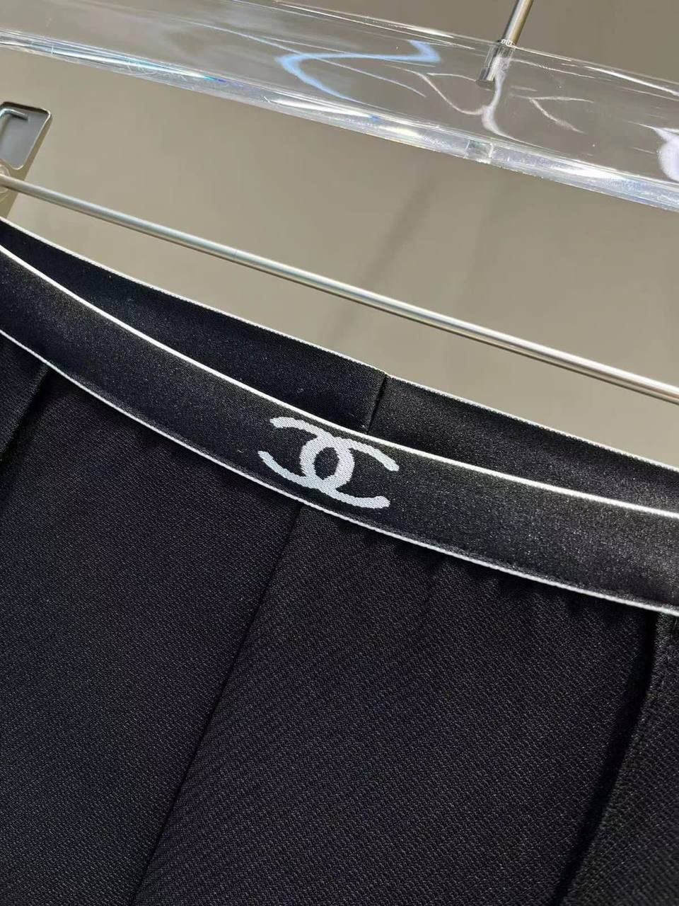 Трендовые брюки Chanel BP-42532 Трендовые брюки Chanel BP-42532