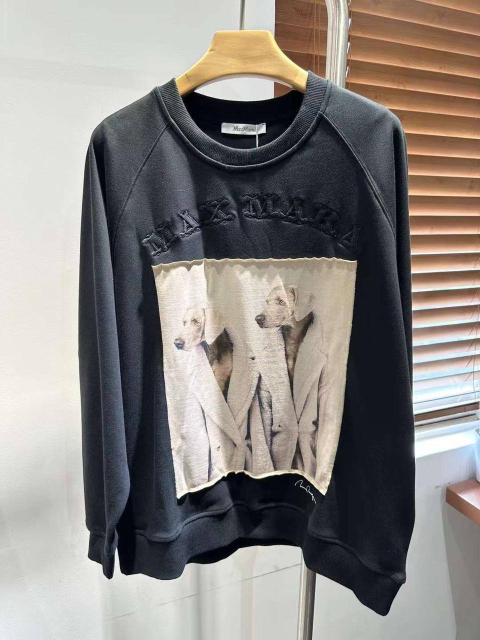 Свитшот Max Mara элитный BP-40125 Свитшот Max Mara элитный BP-40125