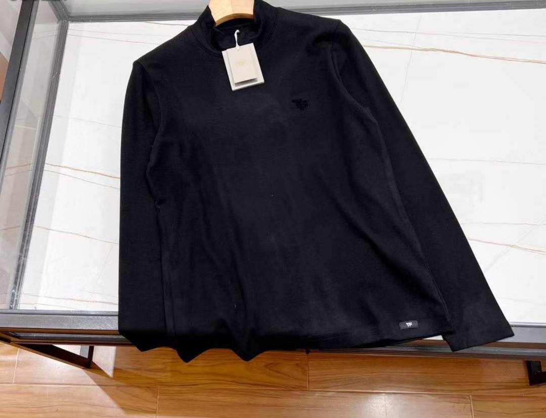 Водолазка для стильного образа Tom Ford BP-42907 Водолазка для стильного образа Tom Ford BP-42907