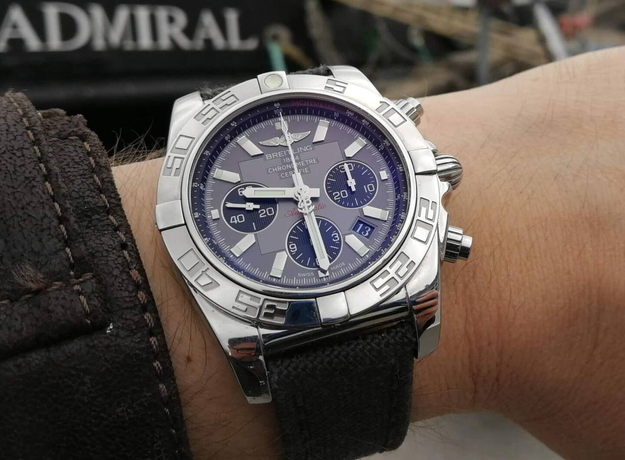 Эксклюзивные часы Breitling BP-29790 Эксклюзивные часы Breitling BP-29790