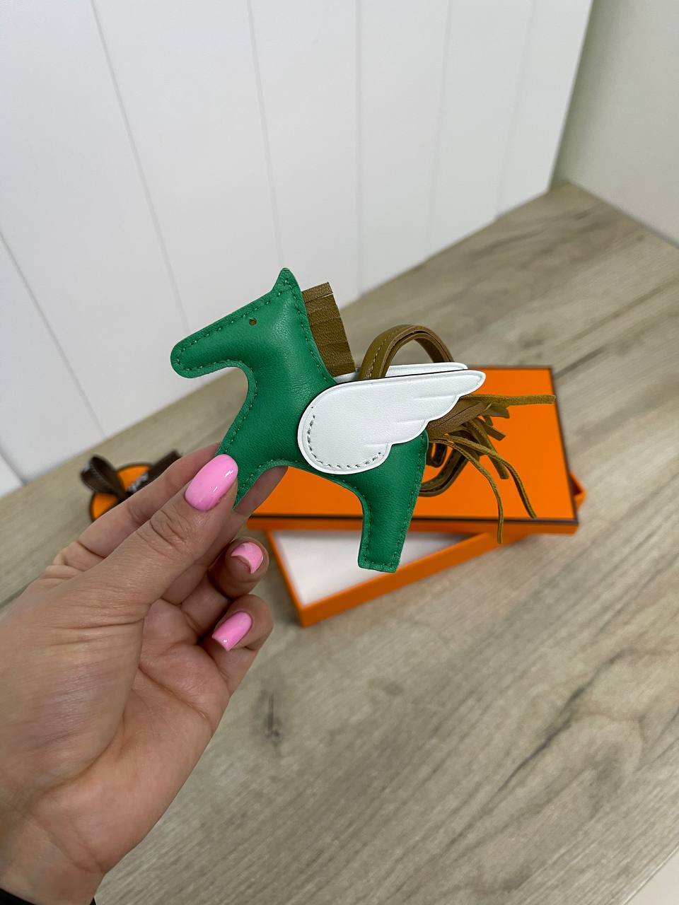 Стильный брелок Hermes BP-28921 Стильный брелок Hermes BP-28921