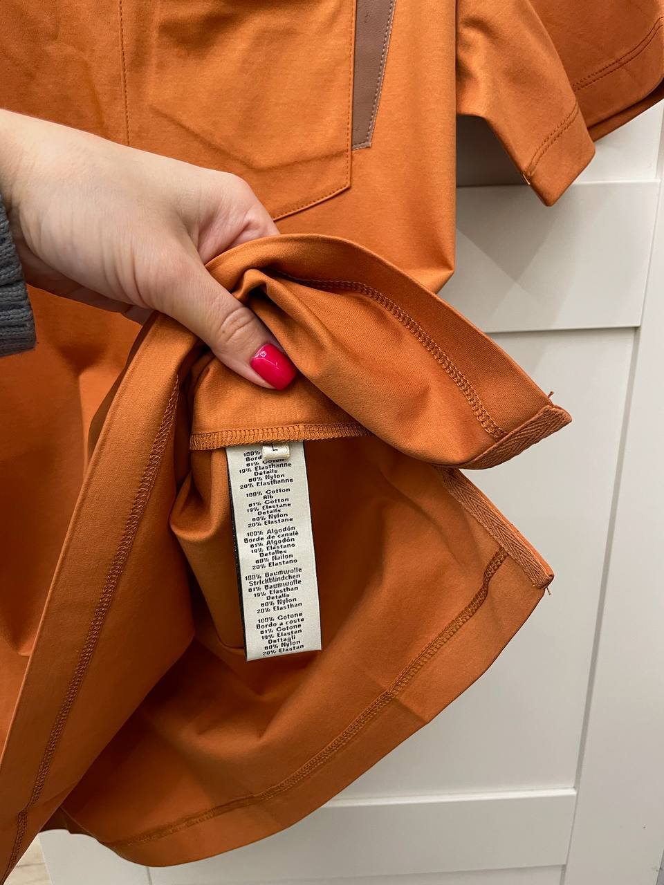 Стильная футболка Hermes BP-47850 Стильная футболка Hermes BP-47850