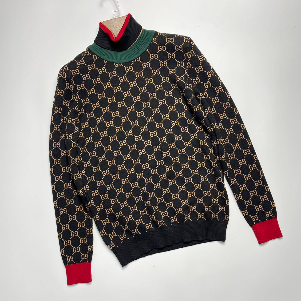 Водолазка для стильного образа Gucci BP-41960 Водолазка для стильного образа Gucci BP-41960