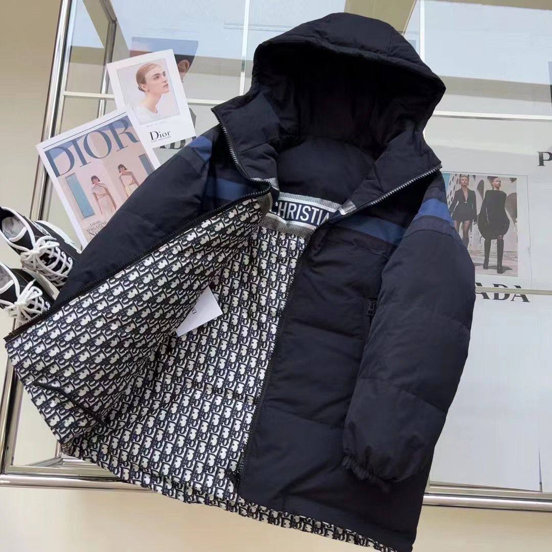 Двухсторонний пуховик коллекционный Christian Dior BP-21262 Двухсторонний пуховик коллекционный Christian Dior BP-21262