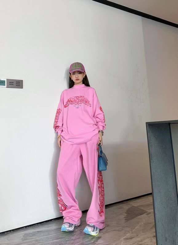 Лонгслив Balenciaga коллекционный BP-37080 Лонгслив Balenciaga коллекционный BP-37080