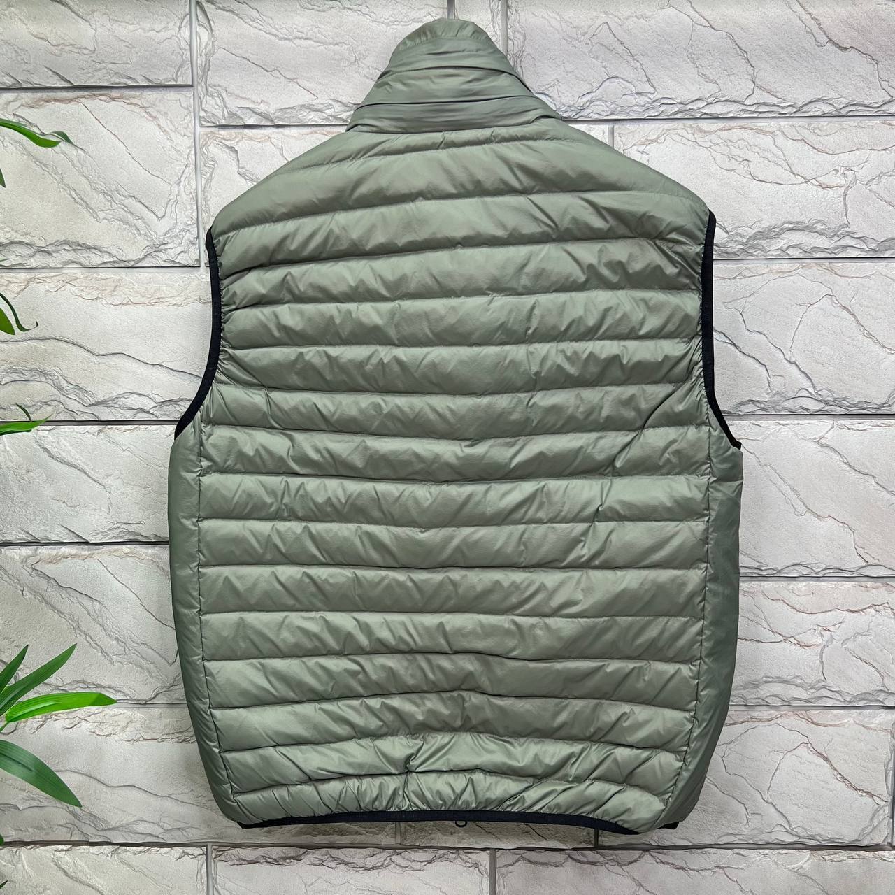 Жилет стильный STONE ISLAND BP-22727 Жилет стильный STONE ISLAND BP-22727