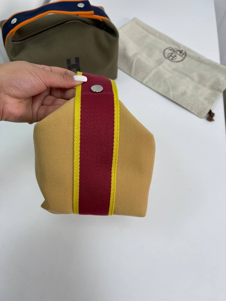 Косметичка темно-желтая женская премиум Hermes BP-19666 Косметичка темно-желтая женская премиум Hermes BP-19666