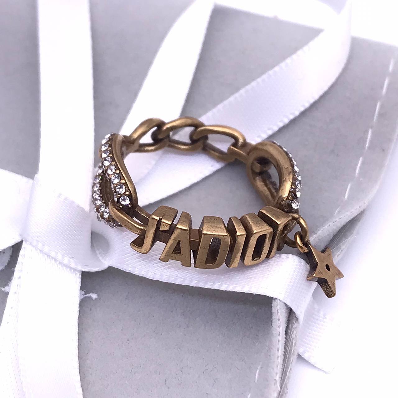 Кольцо Christian Dior BP-26906 элитное Кольцо Christian Dior BP-26906 элитное