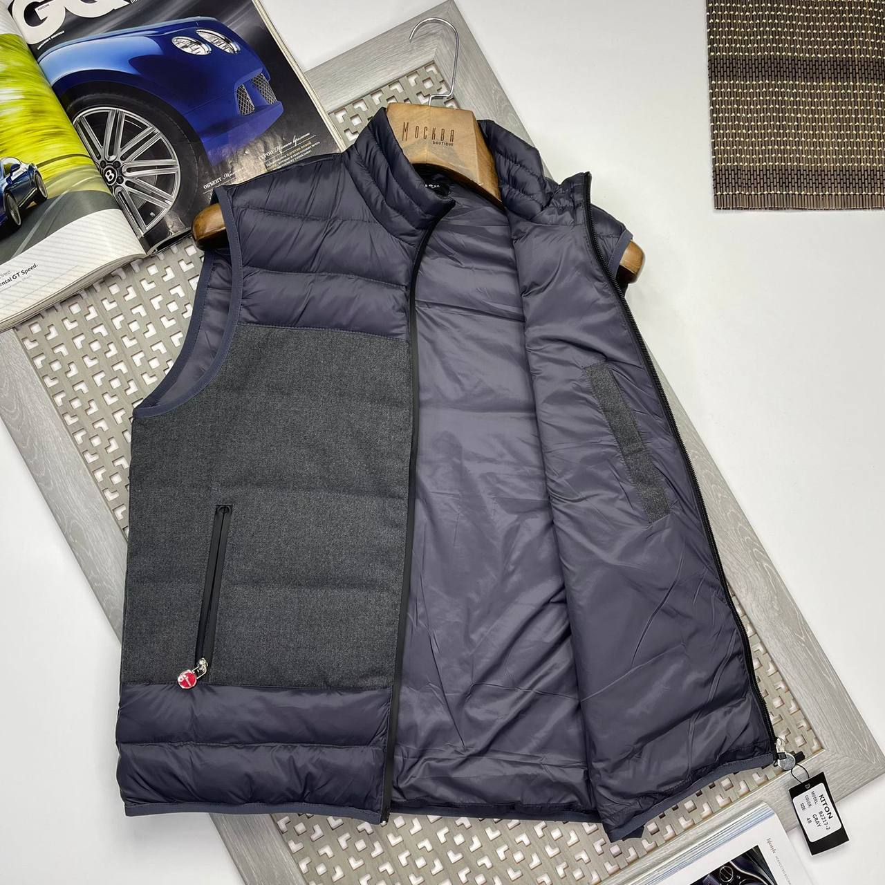 Комфортный жилет Kiton BP-17655 Комфортный жилет Kiton BP-17655