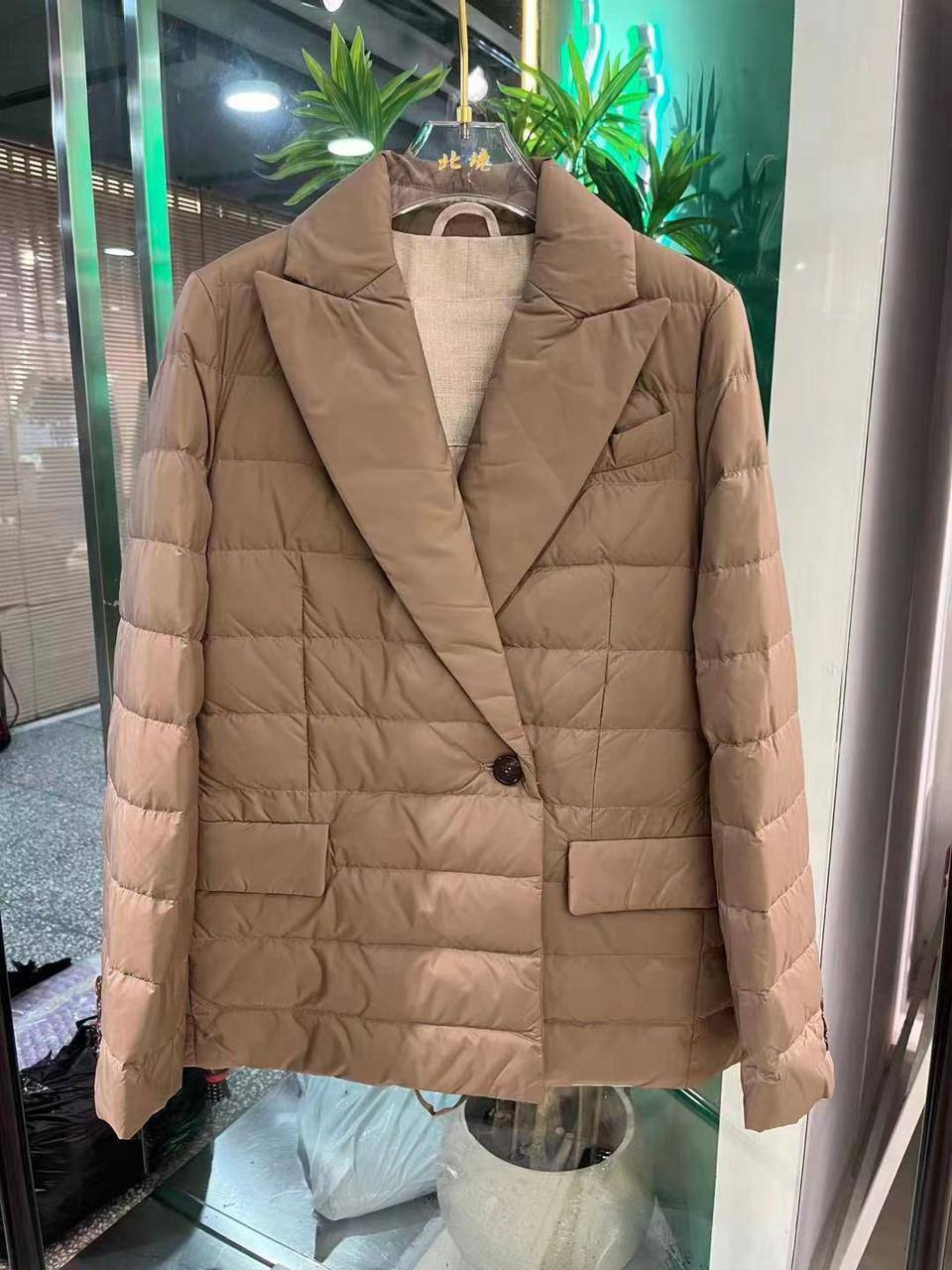 Куртка коллекционная женская BC BP-18541 Куртка коллекционная женская BC BP-18541