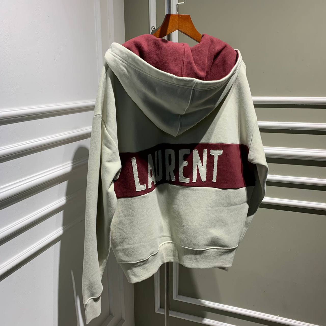 Худи Yves Saint Laurent эксклюзивное BP-19869 Худи Yves Saint Laurent эксклюзивное BP-19869