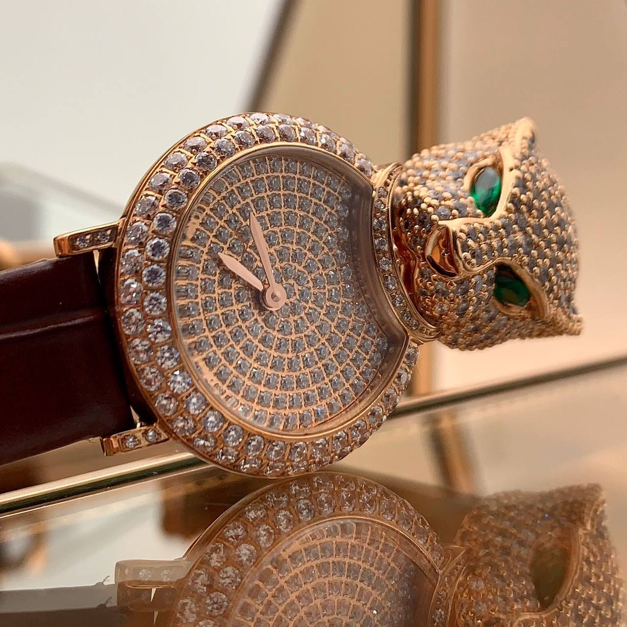 Элегантные часы Cartier BP-38342 Элегантные часы Cartier BP-38342