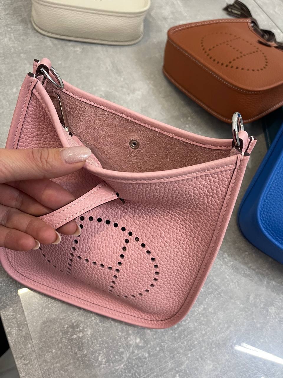 Мини-сумка Evelyne женская Hermes BP-40177 премиум Мини-сумка Evelyne женская Hermes BP-40177 премиум