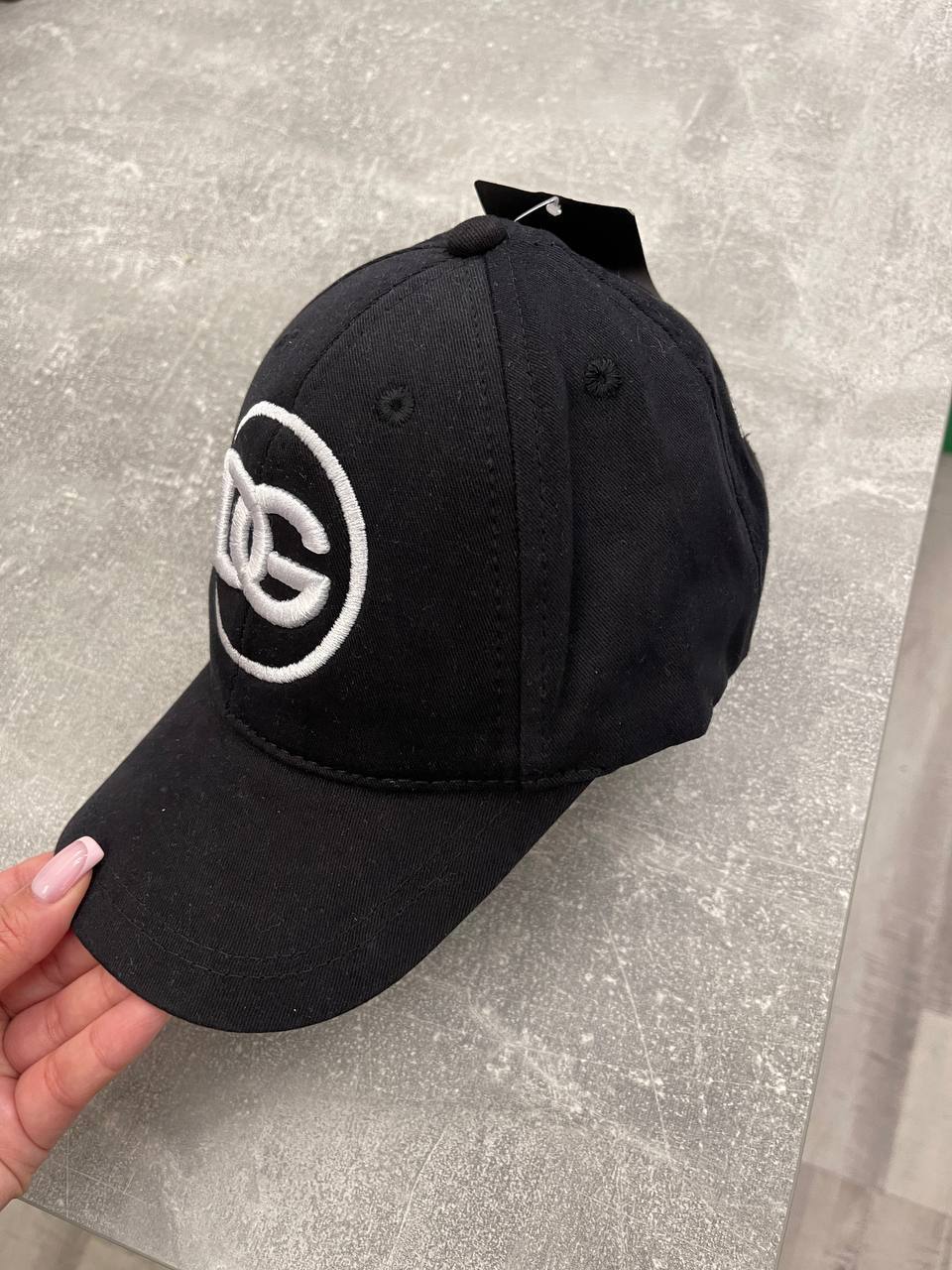 Бейсболка эксклюзивная Dolce & Gabbana BP-49680 Бейсболка эксклюзивная Dolce & Gabbana BP-49680