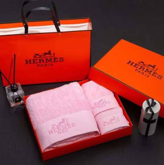 Комплект из 3-х полотенец эксклюзив Hermes BP-49273 Комплект из 3-х полотенец эксклюзив Hermes BP-49273