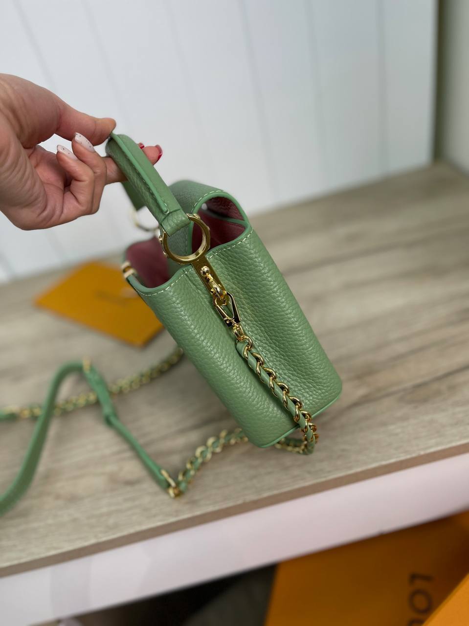 Коллекционная сумка Capucines Louis Vuitton, 20 см, BP-29919 Коллекционная сумка Capucines Louis Vuitton, 20 см, BP-29919