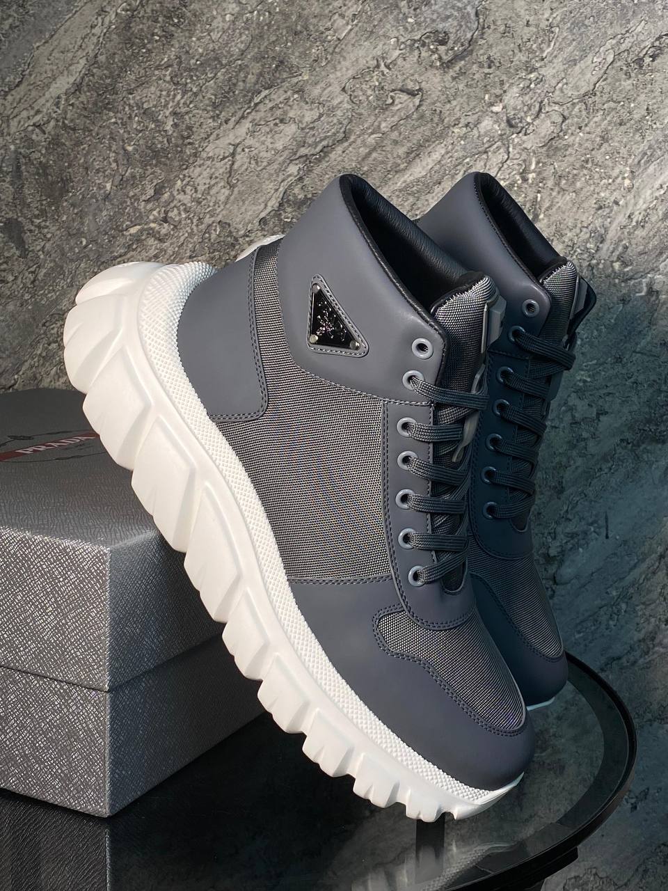 Ботинки серые премиальные Prada BP-44649 Ботинки серые премиальные Prada BP-44649