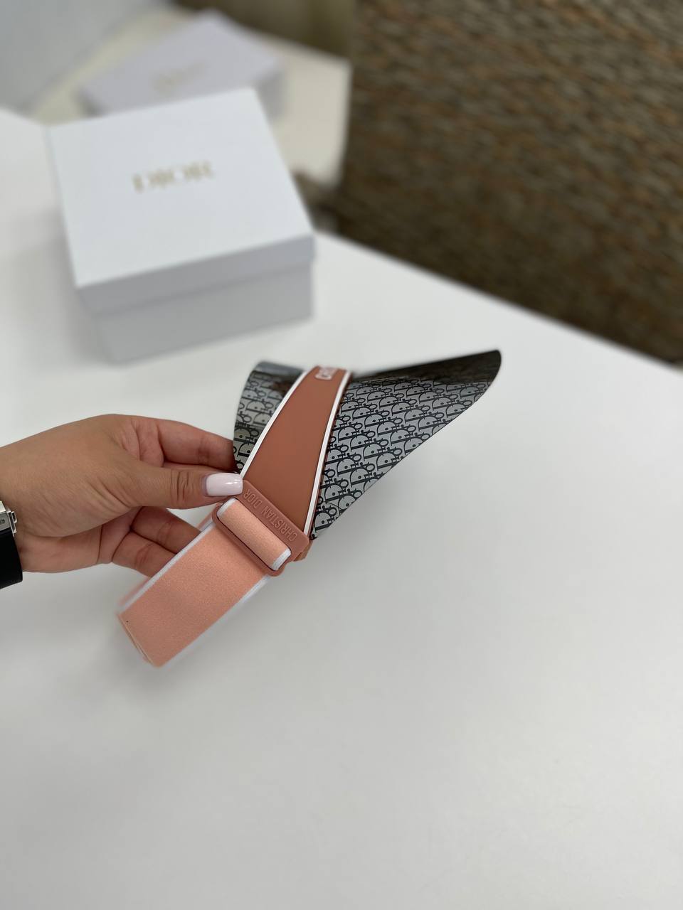 Козырек коллекционный Christian Dior BP-35608 Козырек коллекционный Christian Dior BP-35608