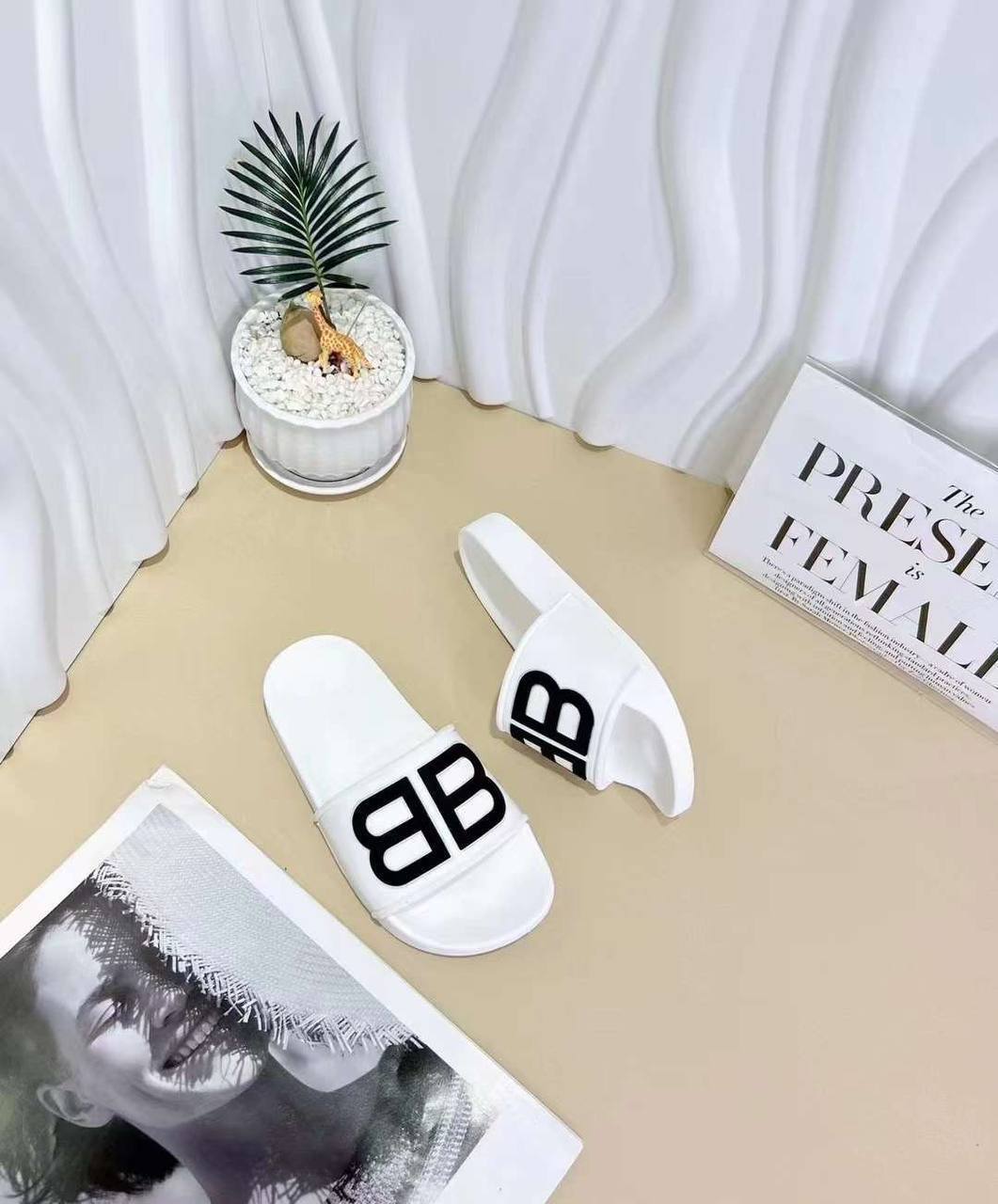 Шлепанцы BP-50383 Balenciaga стильные Шлепанцы BP-50383 Balenciaga стильные