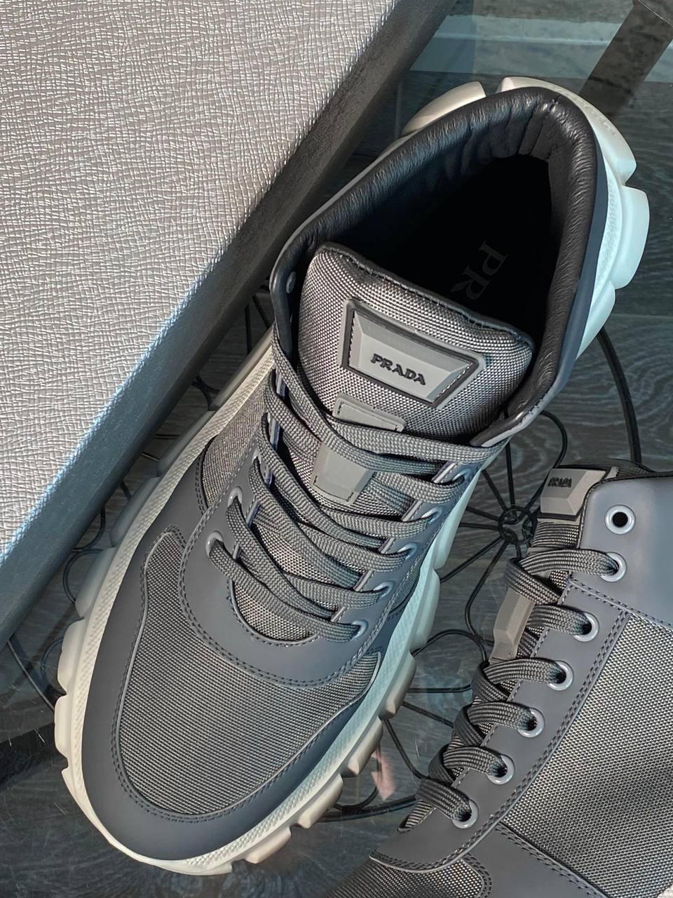 Ботинки серые премиальные Prada BP-44649 Ботинки серые премиальные Prada BP-44649