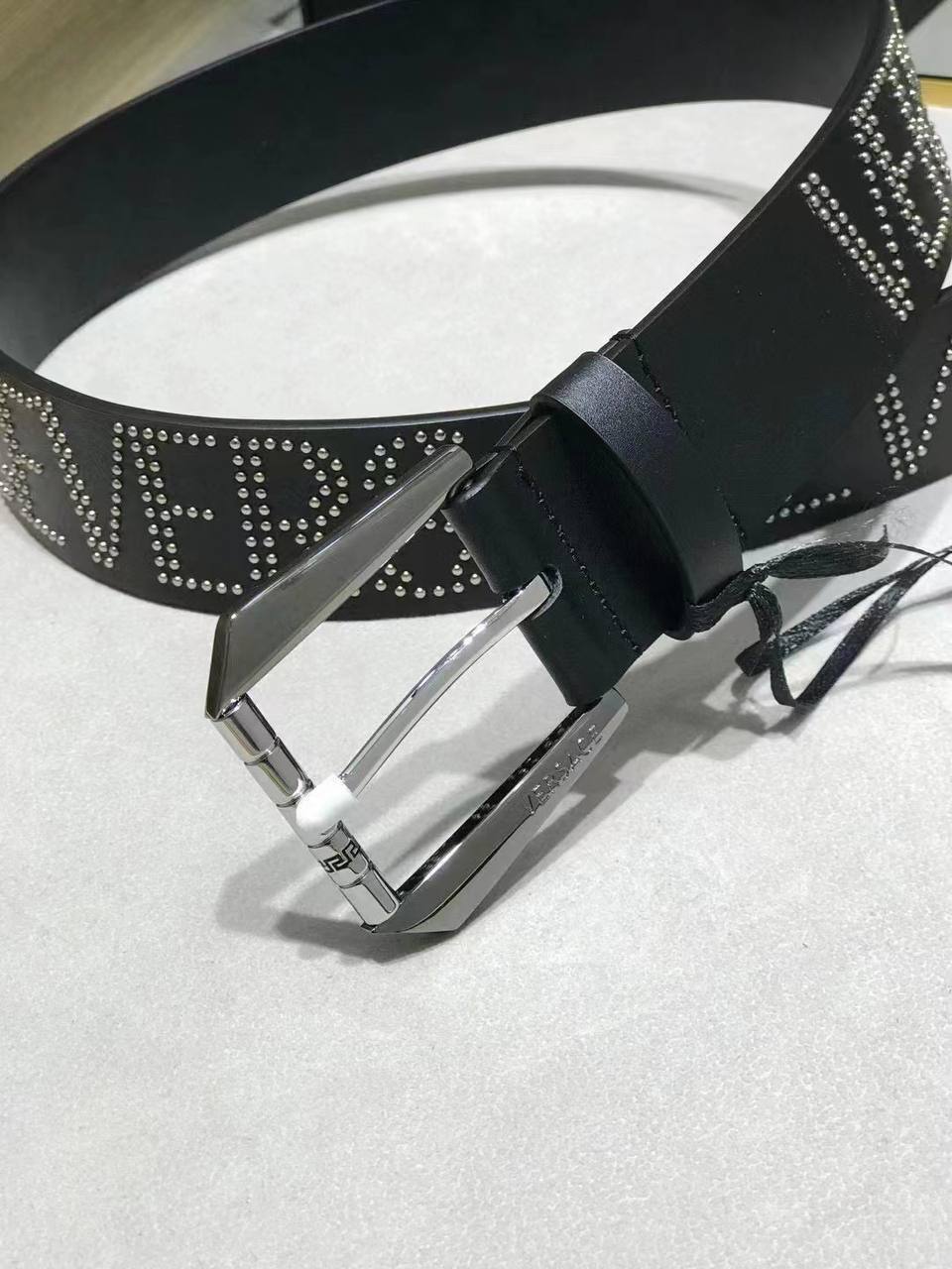 Ремень Versace мужской стильный BP-38874 Ремень Versace мужской стильный BP-38874