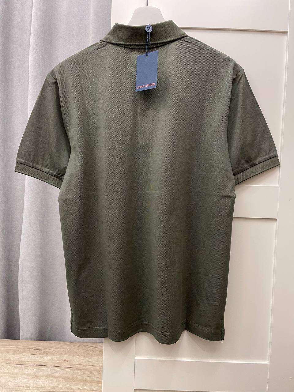 Поло Louis Vuitton BP-47888 стильное Поло Louis Vuitton BP-47888 стильное