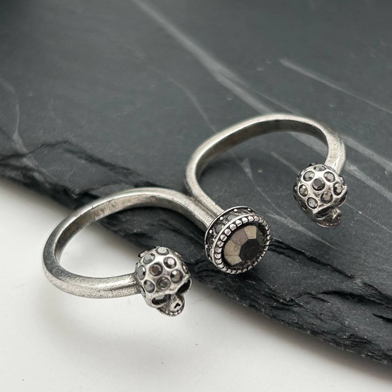 Кольцо Alexander McQueen BP-54617 трендовое Кольцо Alexander McQueen BP-54617 трендовое