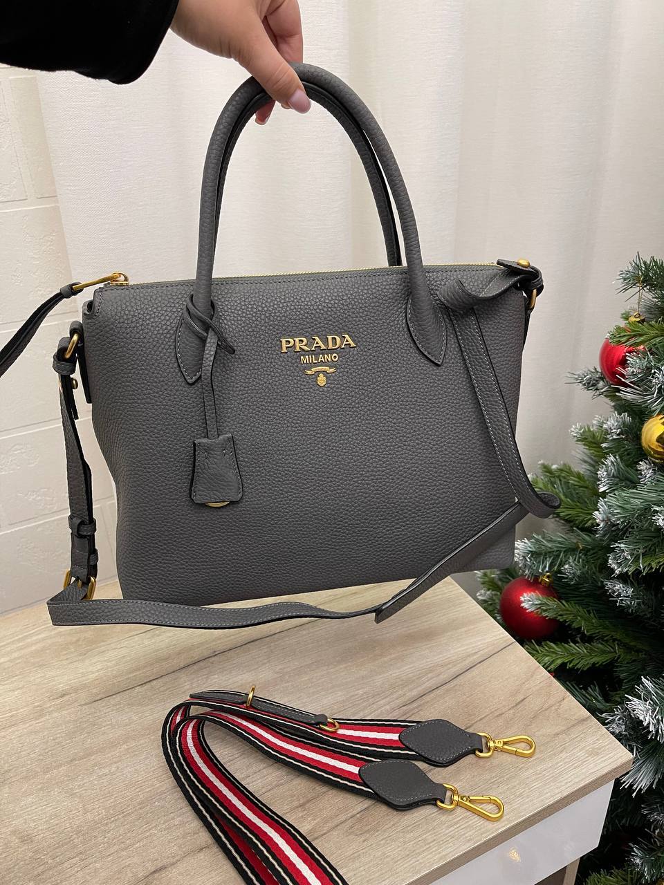 Элегантная женская сумка Prada BP-44746 Элегантная женская сумка Prada BP-44746