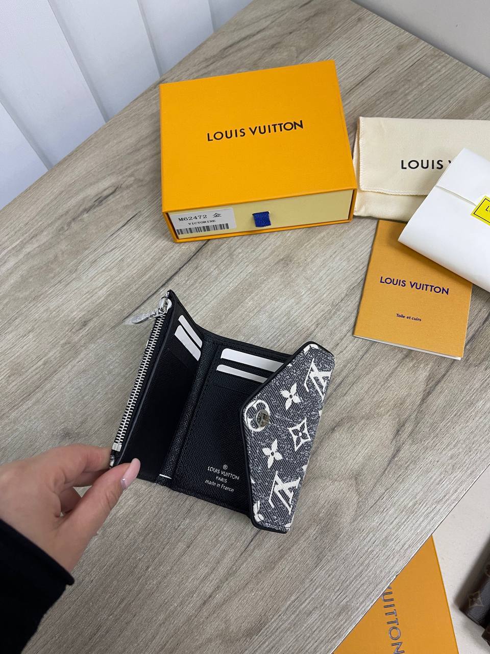 Кошелек коллекционный Louis Vuitton BP-27597 Кошелек коллекционный Louis Vuitton BP-27597