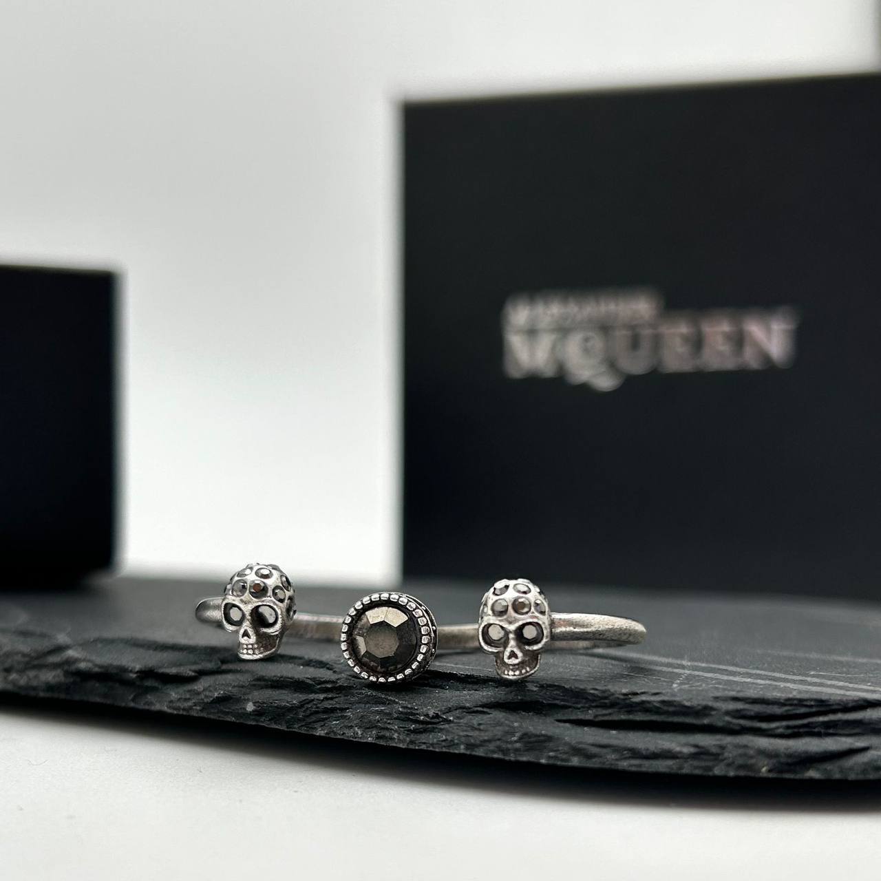 Кольцо Alexander McQueen BP-54617 трендовое Кольцо Alexander McQueen BP-54617 трендовое