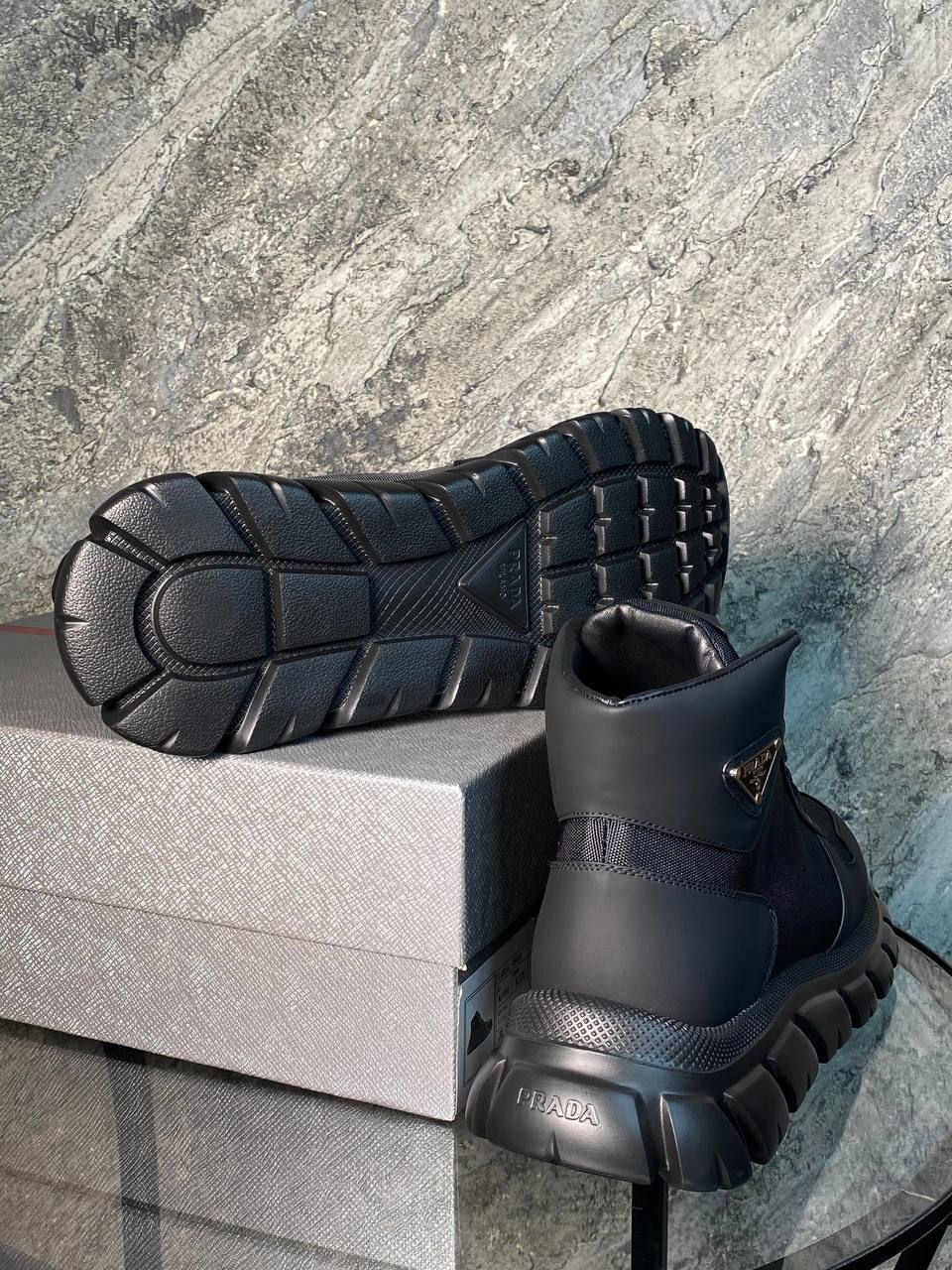 Ботинки черные Prada стильные BP-44917 Ботинки черные Prada стильные BP-44917