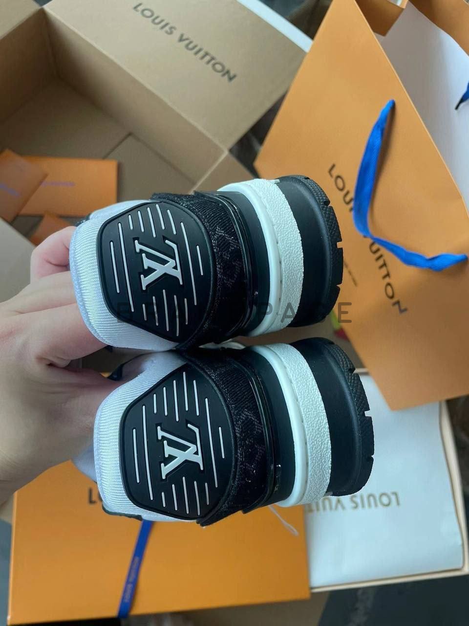 Кожаные кроссовки Louis Vuitton BPLUX12444 Кожаные кроссовки Louis Vuitton BPLUX12444