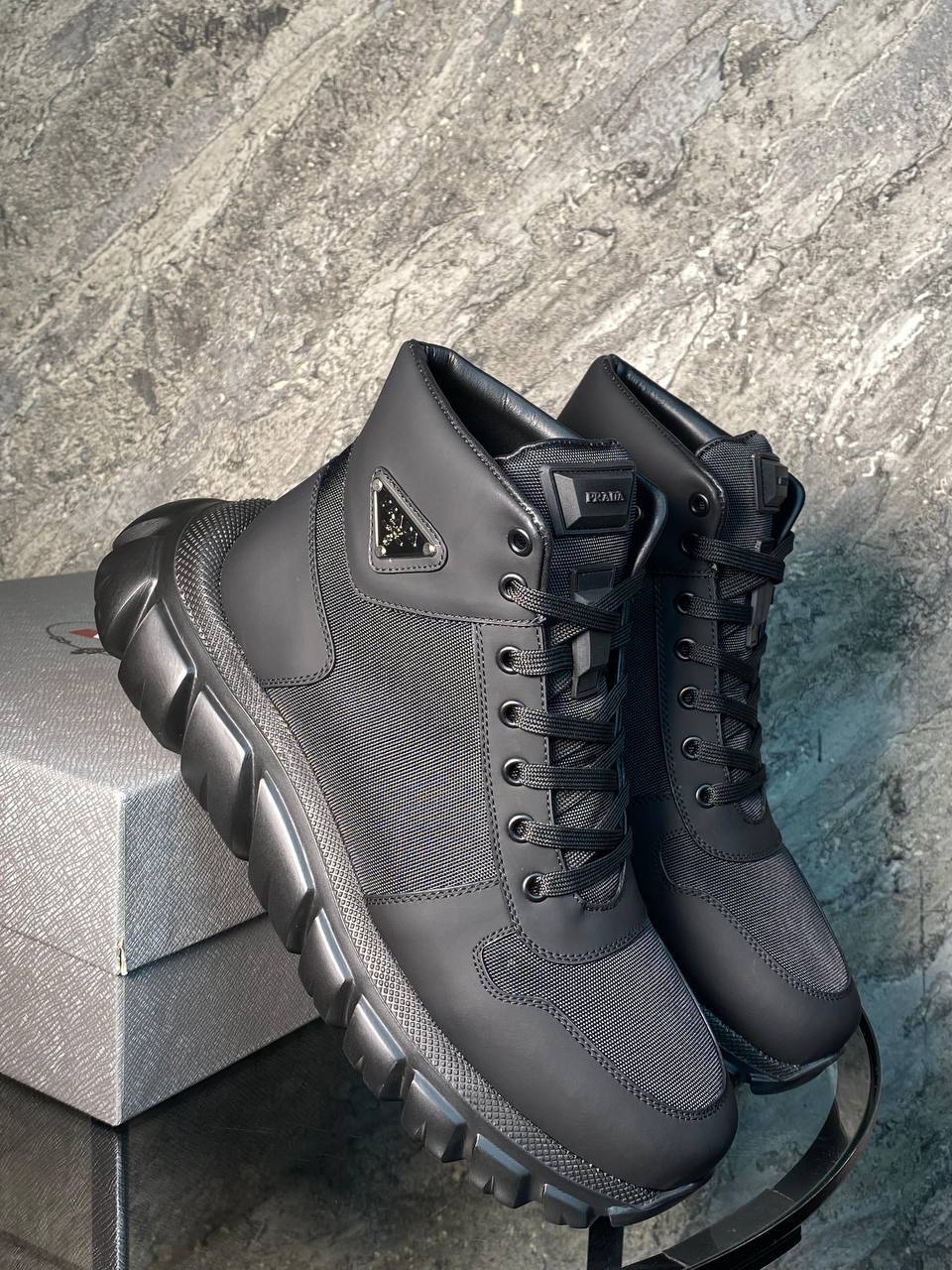 Ботинки черные Prada стильные BP-44917 Ботинки черные Prada стильные BP-44917