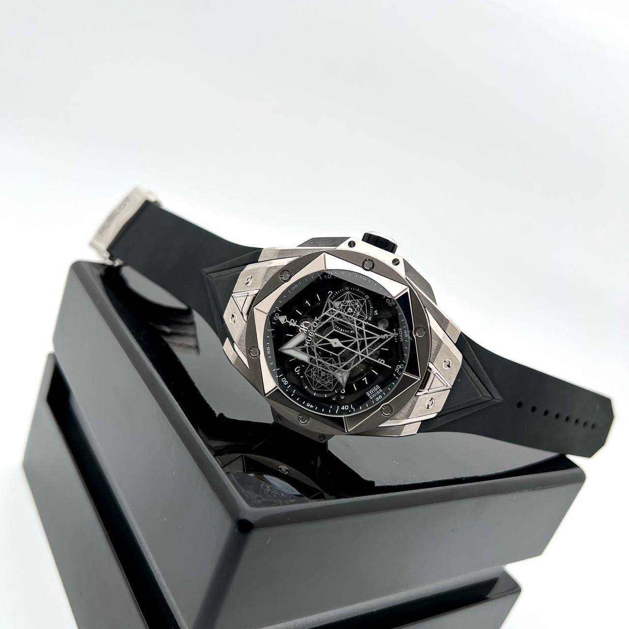 Роскошные часы Hublot BP-31670 Роскошные часы Hublot BP-31670