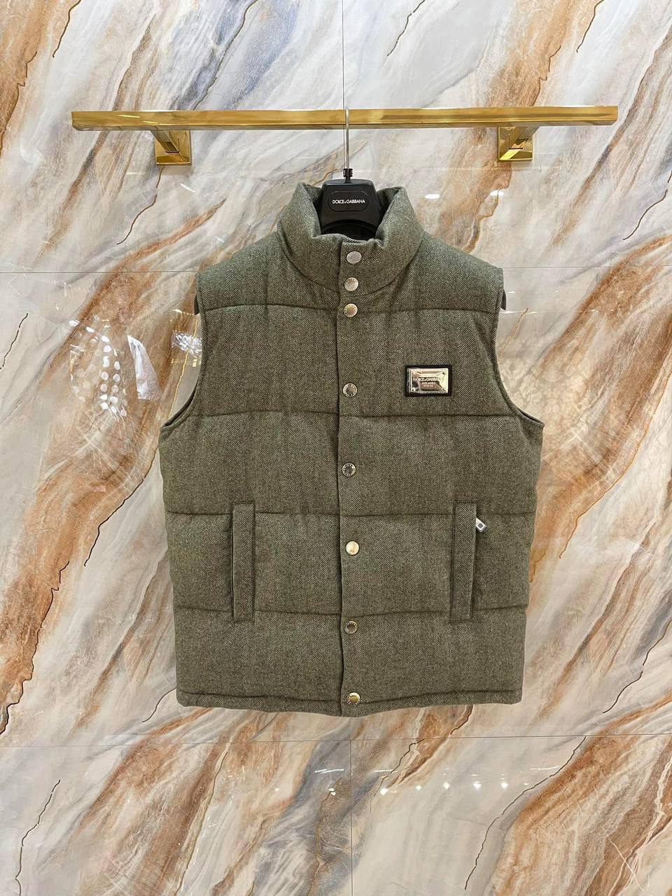 Жилет для мужчин Dolce & Gabbana BP-39038 Жилет для мужчин Dolce & Gabbana BP-39038