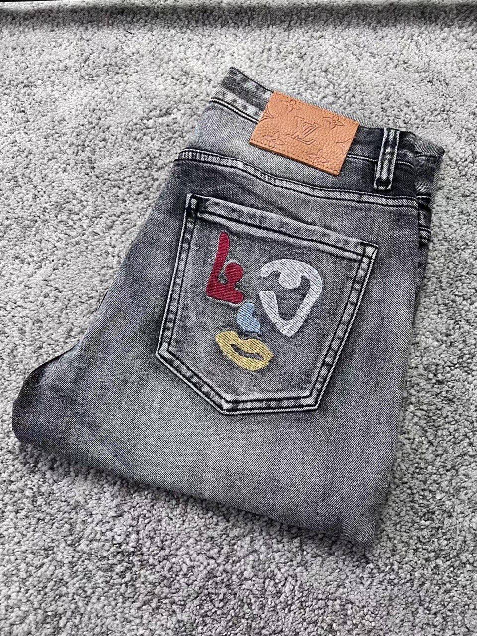 Джинсы повседневные Louis Vuitton BP-18995 Джинсы повседневные Louis Vuitton BP-18995