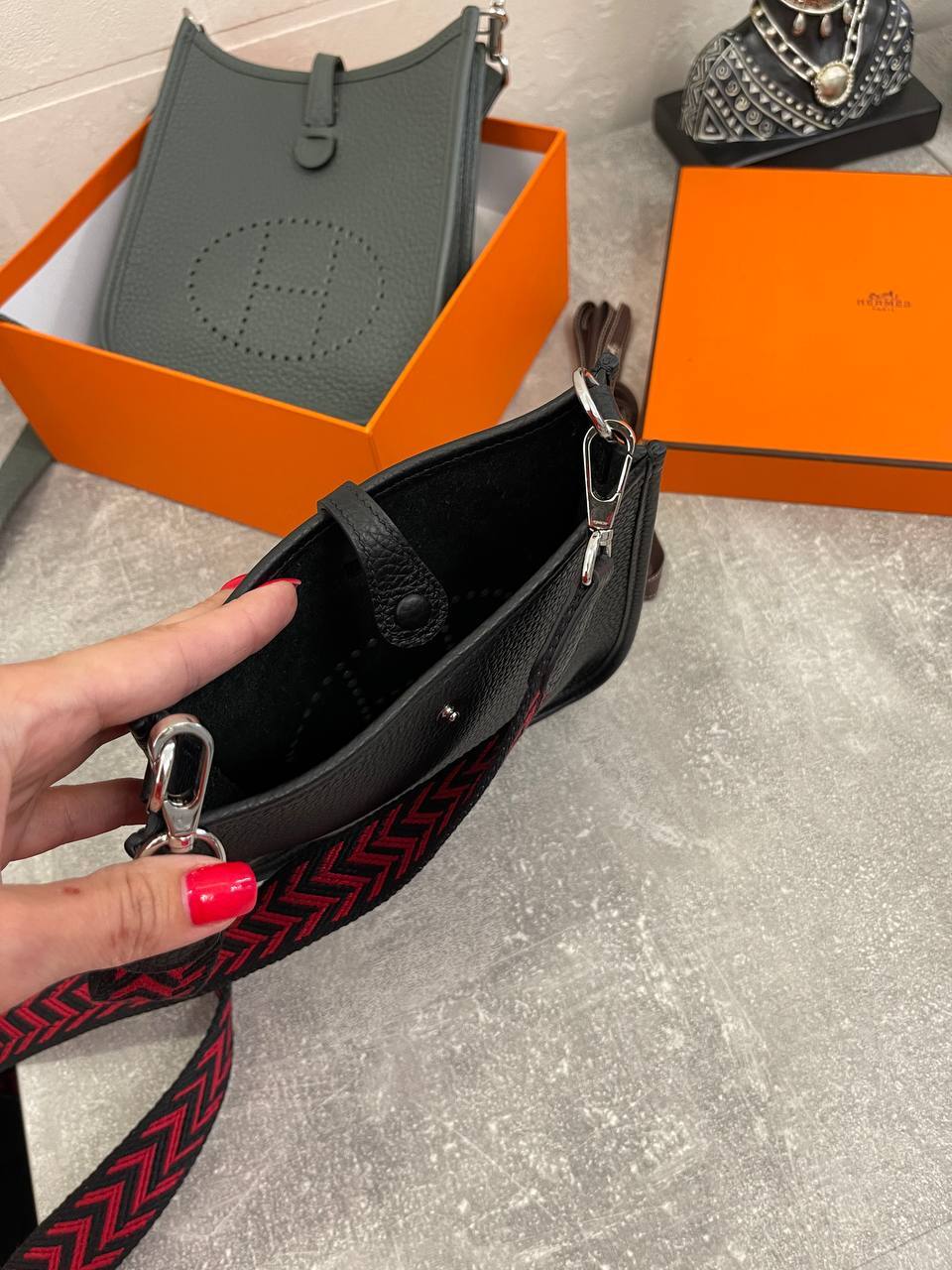 Сумка мини женская Evelyne коллекционная Hermes BP-52638 Сумка мини женская Evelyne коллекционная Hermes BP-52638