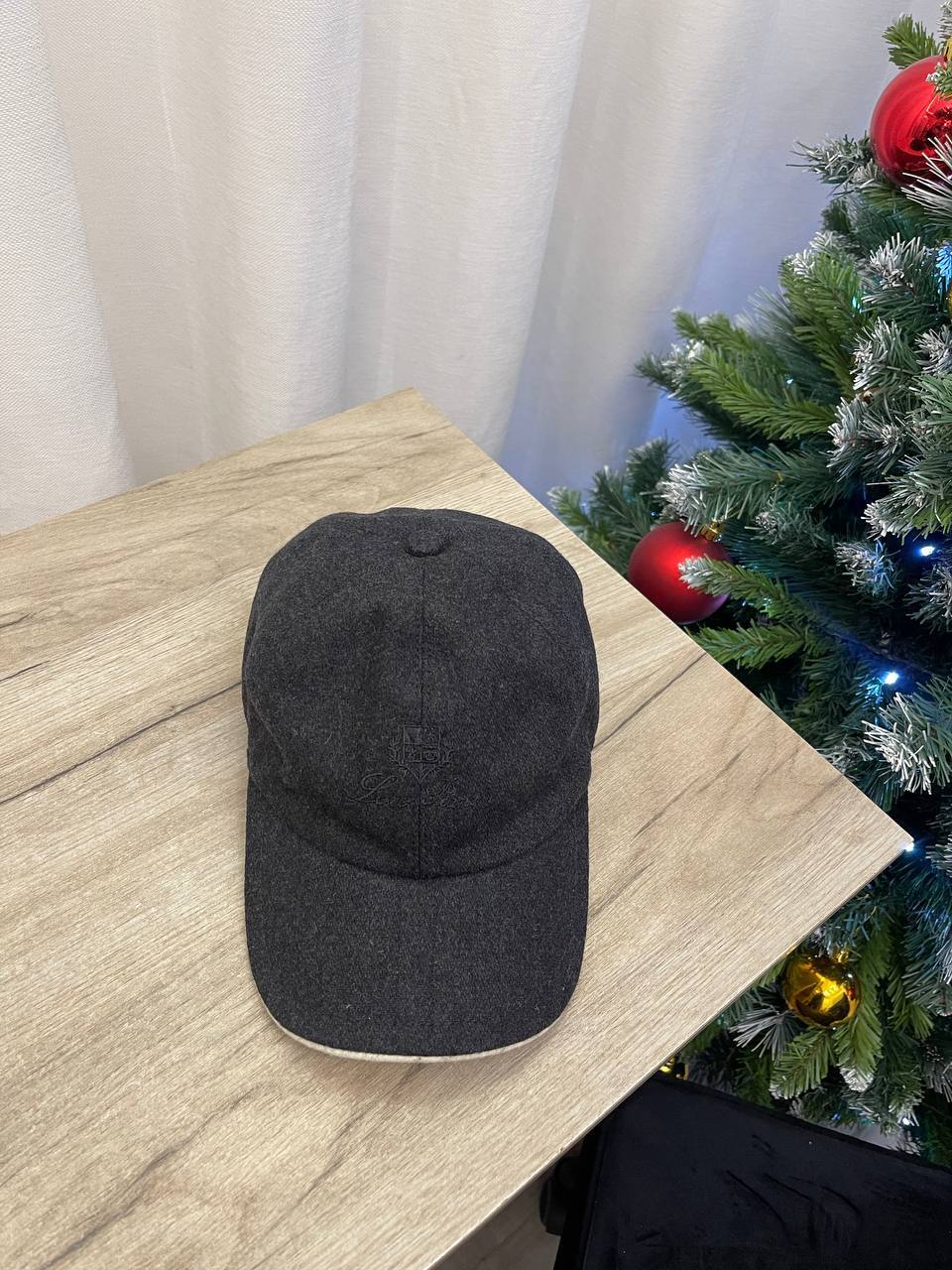 Бейсболка Loro Piana BP-44562 классическая Бейсболка Loro Piana BP-44562 классическая