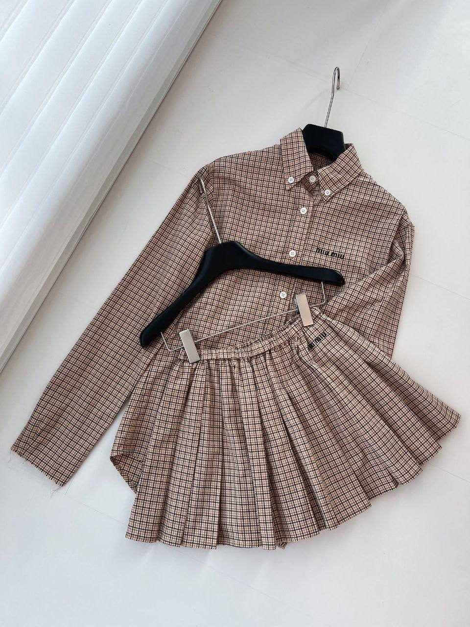 Коллекционный женский костюм Miu Miu BP-52228 Коллекционный женский костюм Miu Miu BP-52228