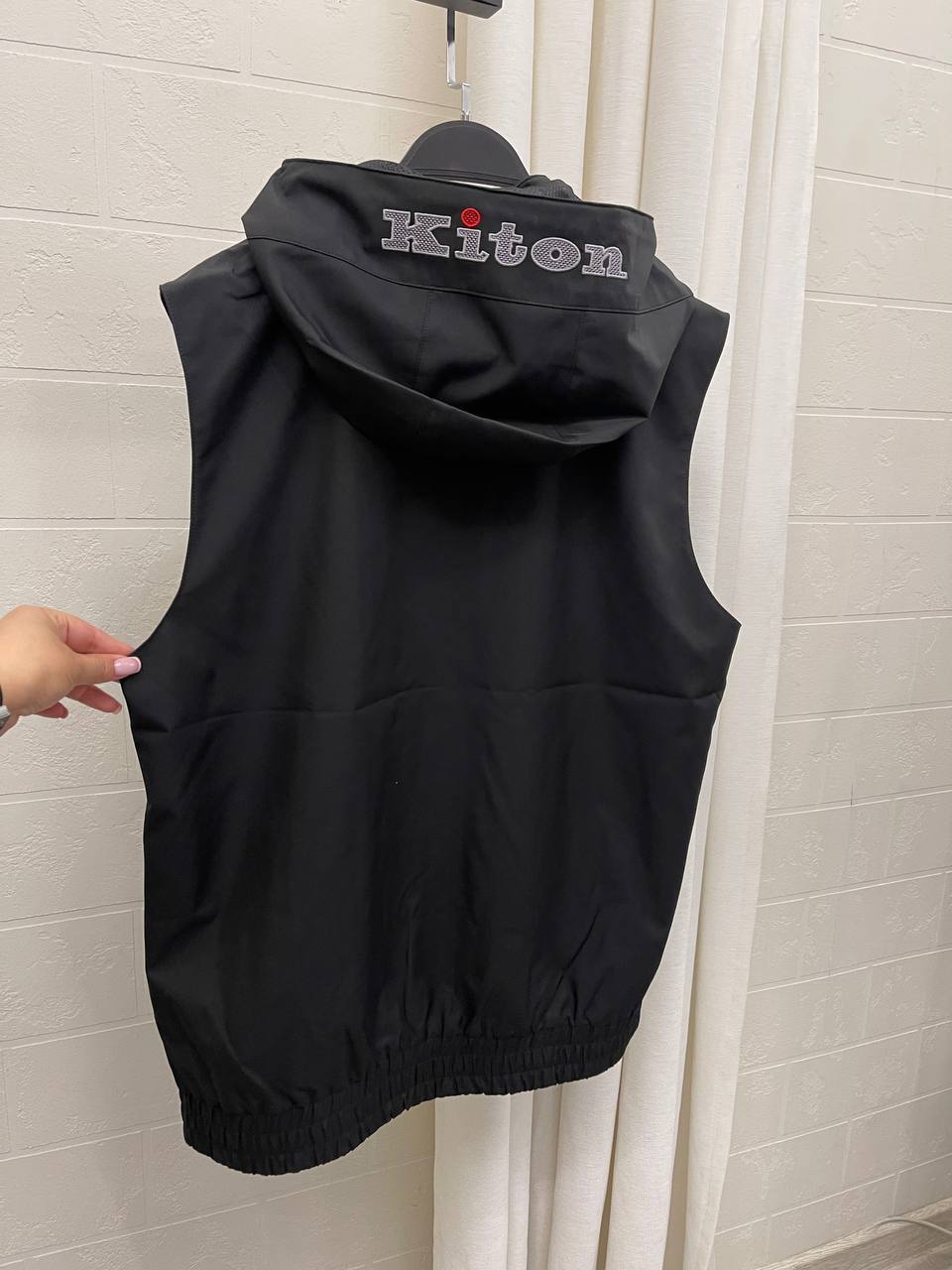 Kiton жилет BP-49191 Kiton жилет BP-49191