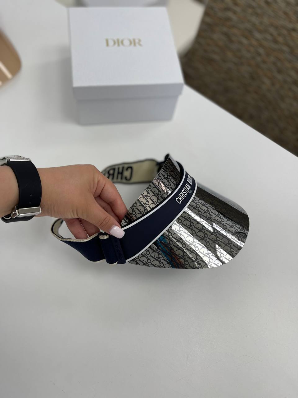 Коллекционный козырек Christian Dior BP-35610 Коллекционный козырек Christian Dior BP-35610