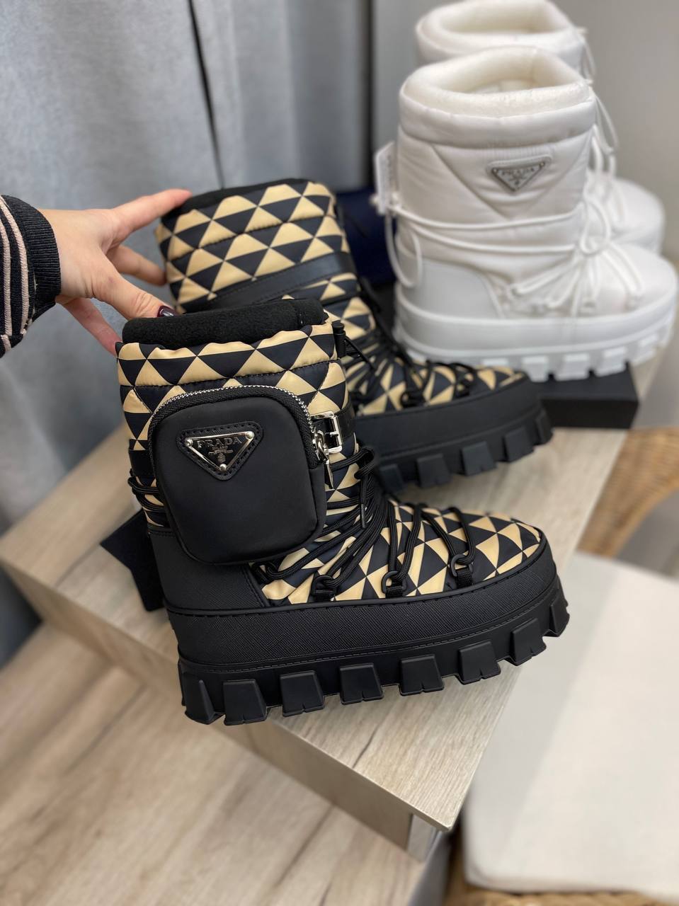 Коллекционные ботинки Prada BP-42485 Коллекционные ботинки Prada BP-42485