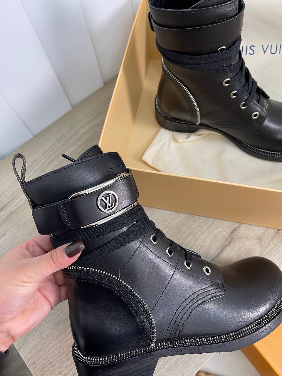 Люкс ботинки Louis Vuitton BP-24324 Люкс ботинки Louis Vuitton BP-24324