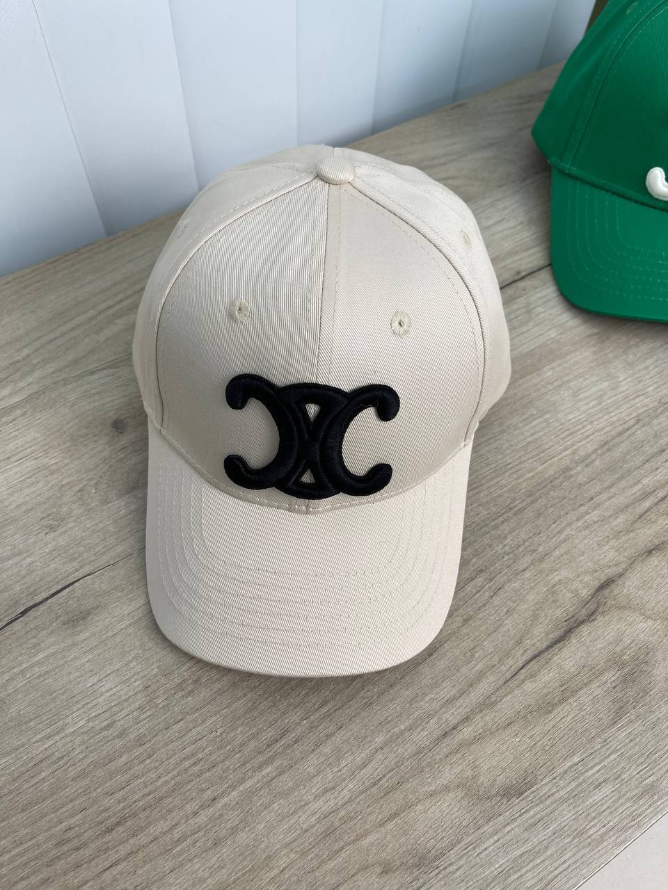 Повседневная бейсболка Celine BP-13832 Повседневная бейсболка Celine BP-13832