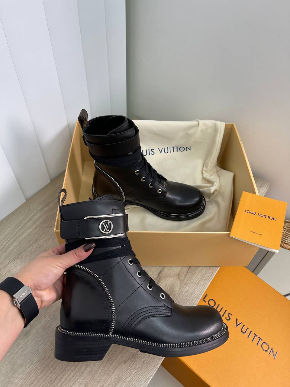 Люкс ботинки Louis Vuitton BP-24324 Люкс ботинки Louis Vuitton BP-24324