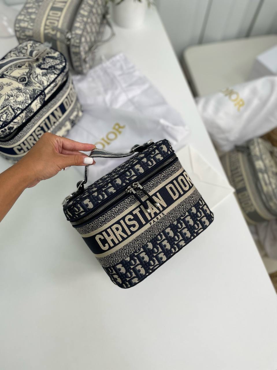 Косметичка премиум Christian Dior BP-16969 Косметичка премиум Christian Dior BP-16969